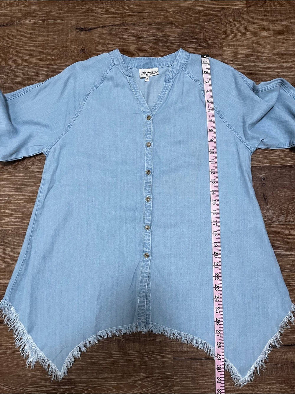 Hester & Orchard Tencel Chambray Asymmetrical Shark Bite Hem Tunic Top Size M - Picture 7 of 9